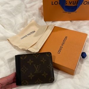 Authentic Louis Vuitton Men’s Wallet